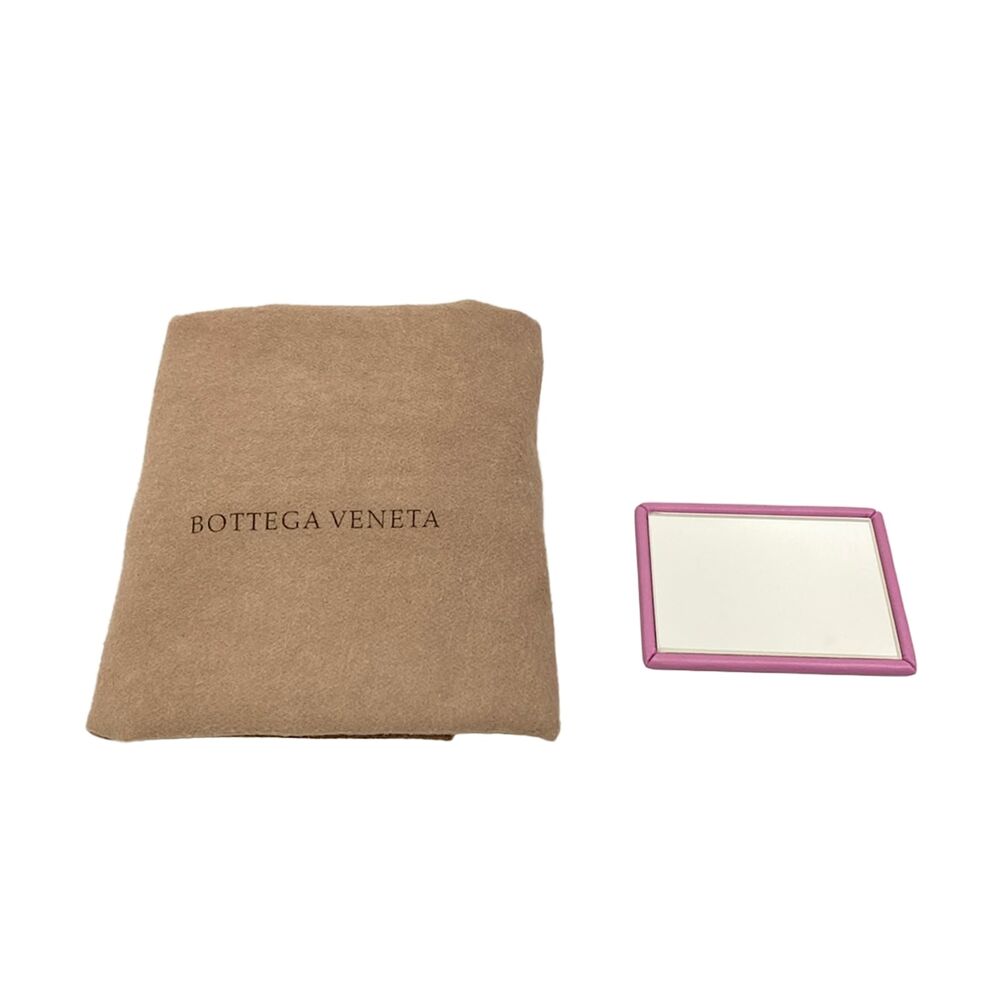 Bottega Veneta Intrecciato Shoulder Bag - Picture 8 of 15